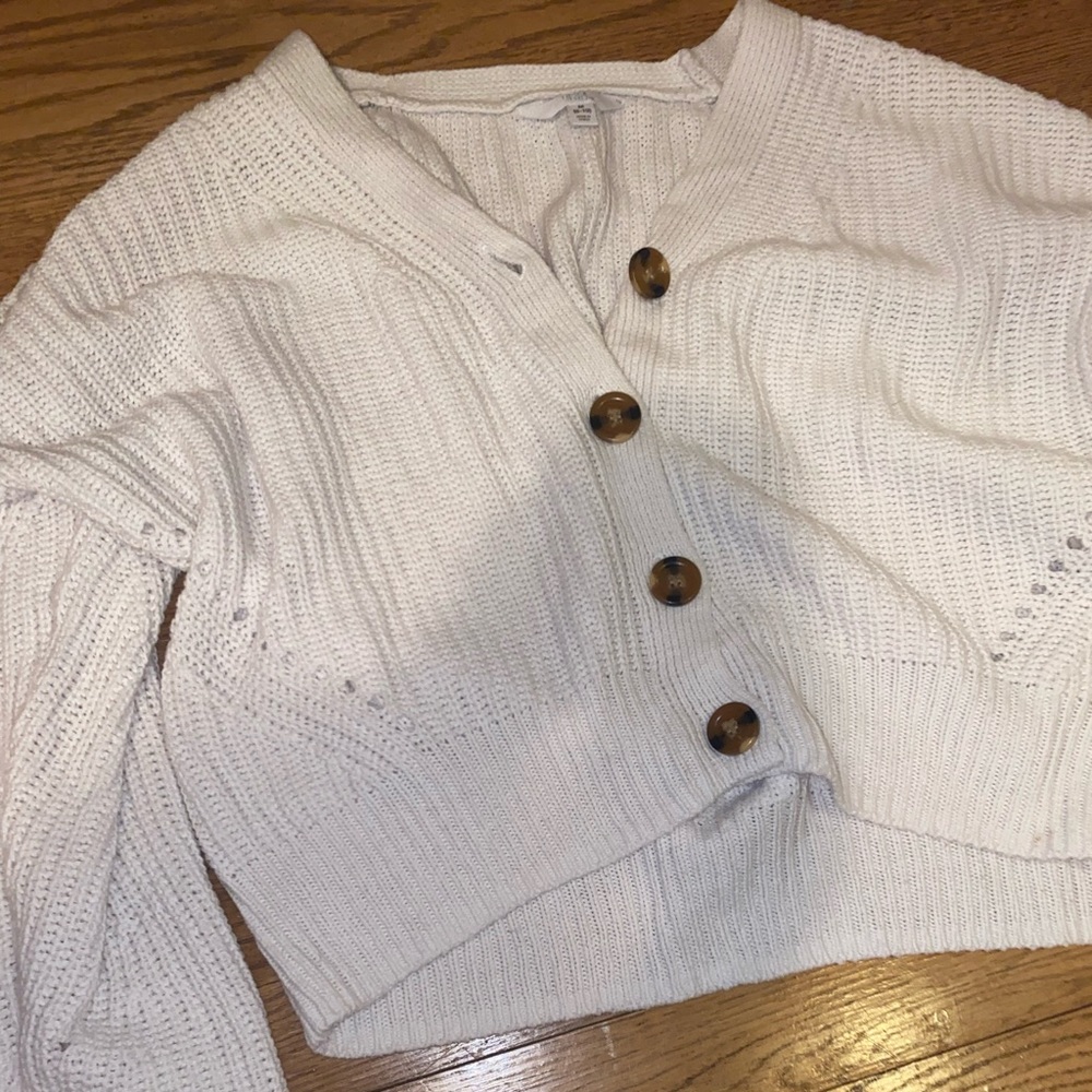 🚨ADORABLE SWEATER